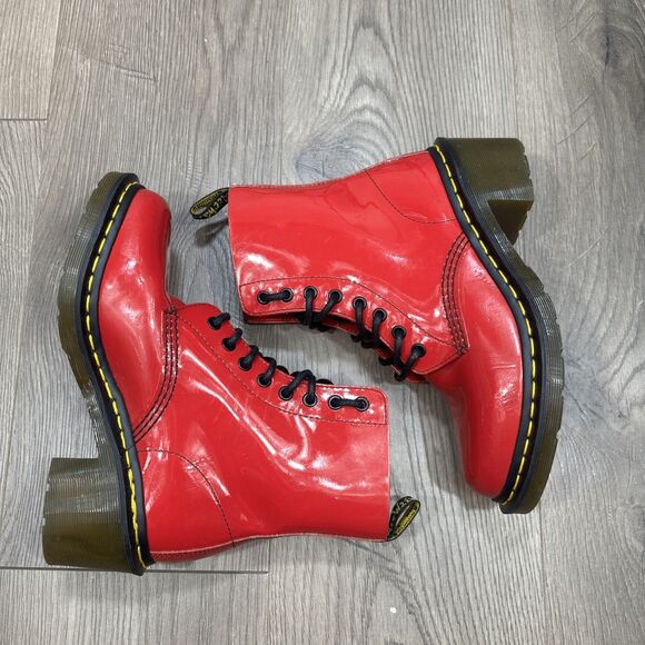Dr Martens Red Clemency Patent Leather Heeled Boots 8 Eye Women's Size 7 Nice - Picture 4 of 8